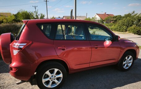 Toyota RAV4, 2010 год, 1 200 000 рублей, 2 фотография
