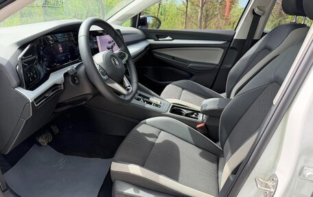 Volkswagen Golf VIII, 2022 год, 1 580 000 рублей, 11 фотография
