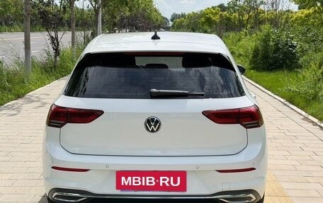 Volkswagen Golf VIII, 2022 год, 1 580 000 рублей, 6 фотография