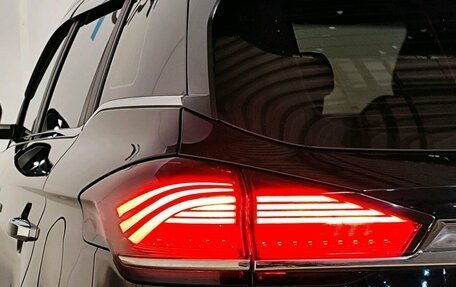 Geely Atlas, 2022 год, 1 859 000 рублей, 6 фотография