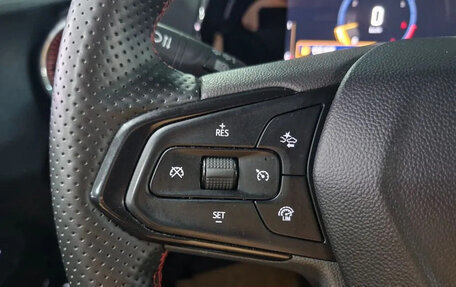 Chevrolet Trax, 2023 год, 2 000 000 рублей, 11 фотография