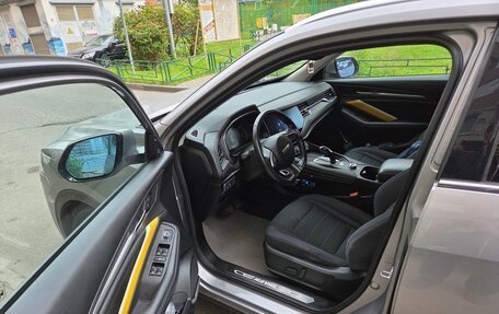 Haval F7x I, 2020 год, 1 800 000 рублей, 8 фотография
