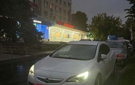 Opel Astra J, 2014 год, 890 000 рублей, 3 фотография