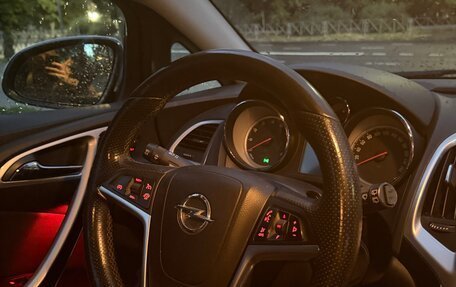 Opel Astra J, 2014 год, 890 000 рублей, 9 фотография