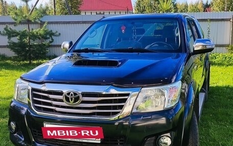 Toyota Hilux VII, 2012 год, 2 400 000 рублей, 6 фотография