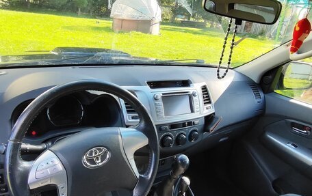 Toyota Hilux VII, 2012 год, 2 400 000 рублей, 10 фотография