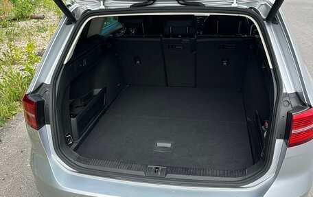 Volkswagen Passat B8 рестайлинг, 2018 год, 2 250 000 рублей, 15 фотография