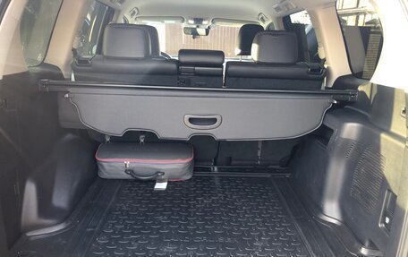 Toyota Land Cruiser Prado 150 рестайлинг 2, 2020 год, 5 600 000 рублей, 20 фотография