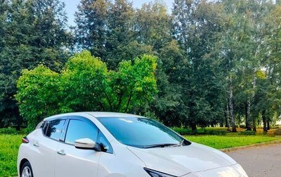 Nissan Leaf II, 2018 год, 1 930 000 рублей, 1 фотография