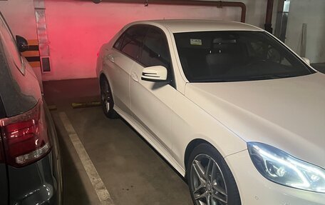 Mercedes-Benz E-Класс, 2013 год, 1 750 000 рублей, 11 фотография