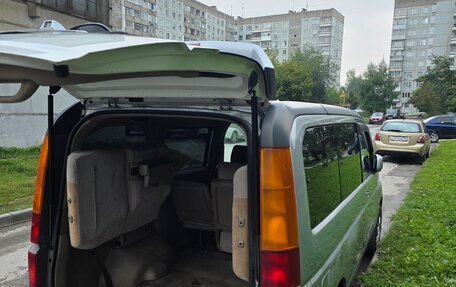 Honda Stepwgn II рестайлинг, 2001 год, 580 000 рублей, 12 фотография