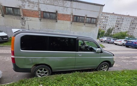 Honda Stepwgn II рестайлинг, 2001 год, 580 000 рублей, 11 фотография
