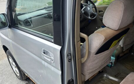 Honda Stepwgn II рестайлинг, 2001 год, 580 000 рублей, 18 фотография