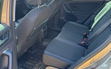 Volkswagen Tiguan II, 2018 год, 2 777 000 рублей, 6 фотография