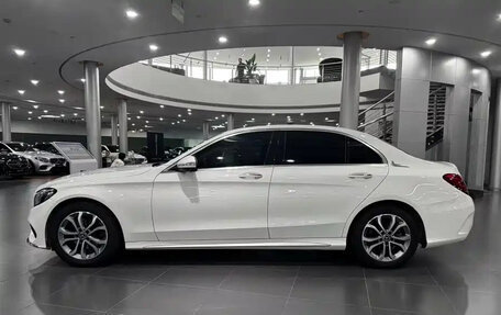 Mercedes-Benz C-Класс, 2018 год, 1 900 000 рублей, 8 фотография
