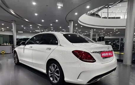 Mercedes-Benz C-Класс, 2018 год, 1 900 000 рублей, 7 фотография