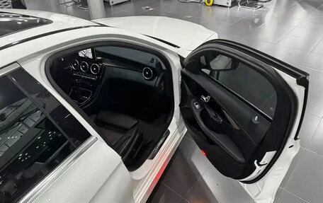 Mercedes-Benz C-Класс, 2018 год, 1 900 000 рублей, 22 фотография