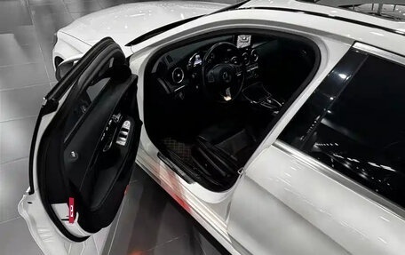 Mercedes-Benz C-Класс, 2018 год, 1 900 000 рублей, 13 фотография