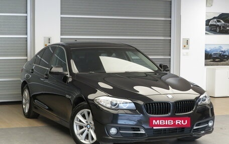 BMW 5 серия, 2014 год, 1 745 000 рублей, 3 фотография