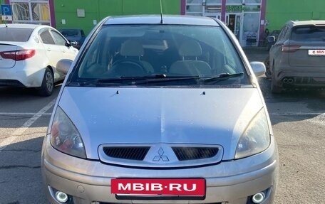 Mitsubishi Colt VI рестайлинг, 2004 год, 450 000 рублей, 3 фотография