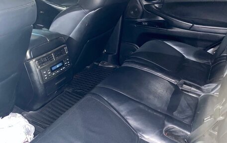 Lexus LX III, 2010 год, 2 850 000 рублей, 11 фотография