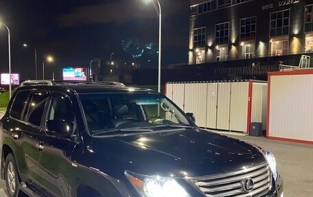 Lexus LX III, 2010 год, 2 850 000 рублей, 3 фотография