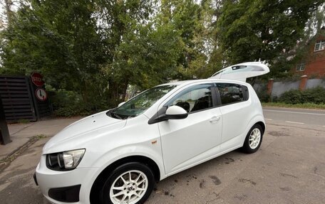 Chevrolet Aveo III, 2013 год, 670 000 рублей, 3 фотография