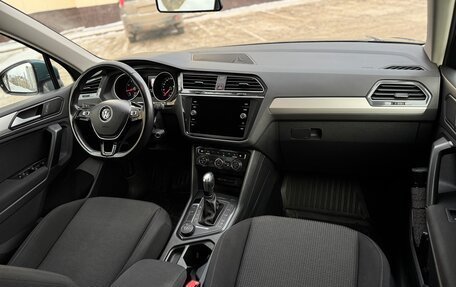 Volkswagen Tiguan II, 2019 год, 2 340 000 рублей, 5 фотография