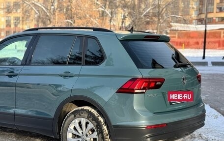 Volkswagen Tiguan II, 2019 год, 2 340 000 рублей, 6 фотография