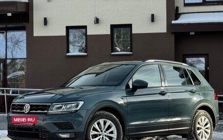 Volkswagen Tiguan II, 2019 год, 2 340 000 рублей, 7 фотография