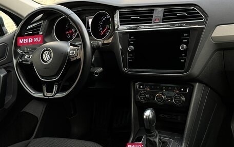Volkswagen Tiguan II, 2019 год, 2 340 000 рублей, 8 фотография