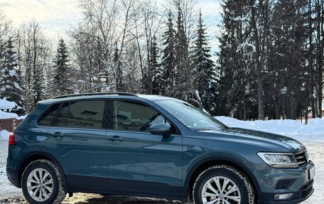 Volkswagen Tiguan II, 2019 год, 2 340 000 рублей, 26 фотография