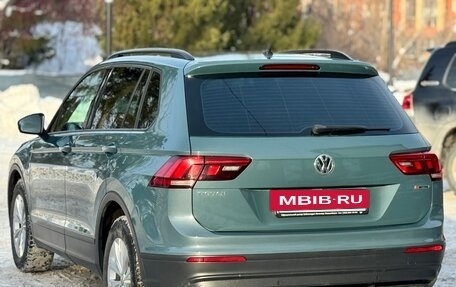 Volkswagen Tiguan II, 2019 год, 2 340 000 рублей, 23 фотография