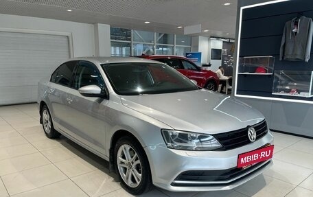 Volkswagen Jetta VI, 2015 год, 929 000 рублей, 3 фотография