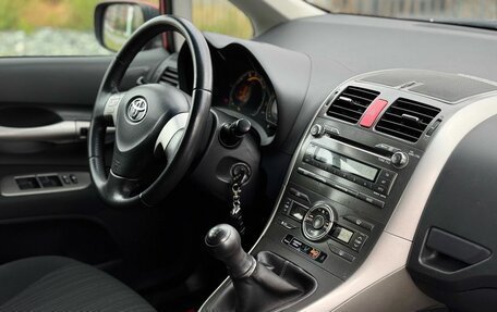 Toyota Auris II, 2008 год, 549 000 рублей, 14 фотография