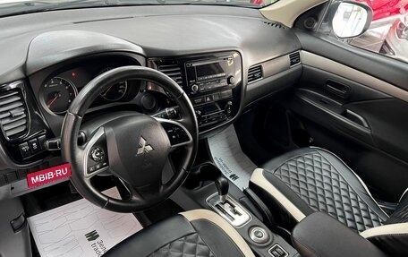 Mitsubishi Outlander III рестайлинг 3, 2012 год, 1 145 000 рублей, 8 фотография
