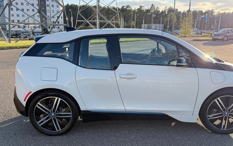 BMW i3 I01 рестайлинг, 2017 год, 2 600 000 рублей, 5 фотография