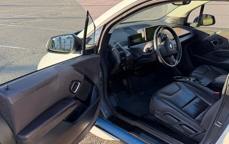 BMW i3 I01 рестайлинг, 2017 год, 2 600 000 рублей, 9 фотография