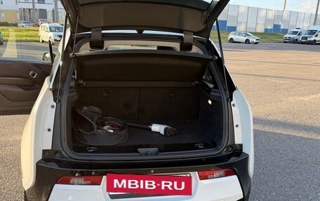 BMW i3 I01 рестайлинг, 2017 год, 2 600 000 рублей, 14 фотография