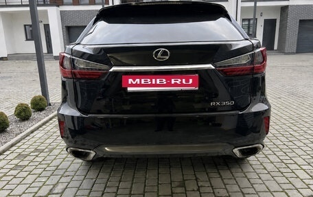 Lexus RX IV рестайлинг, 2017 год, 4 150 000 рублей, 2 фотография