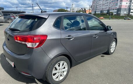 KIA Rio III рестайлинг, 2017 год, 1 385 000 рублей, 30 фотография