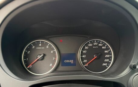 Mitsubishi Outlander III рестайлинг 3, 2014 год, 1 550 000 рублей, 10 фотография