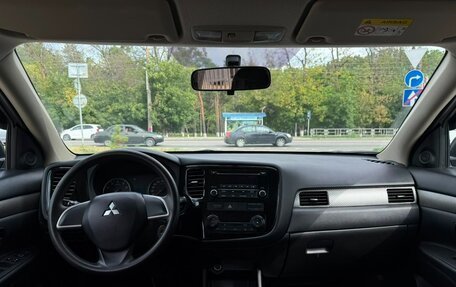 Mitsubishi Outlander III рестайлинг 3, 2014 год, 1 550 000 рублей, 11 фотография