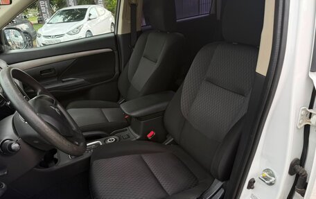 Mitsubishi Outlander III рестайлинг 3, 2014 год, 1 550 000 рублей, 17 фотография