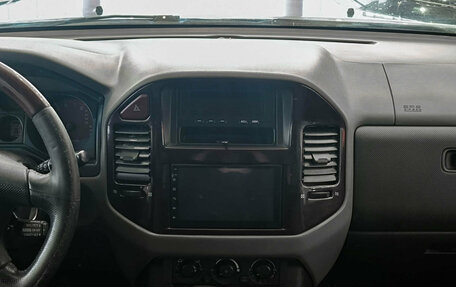 Mitsubishi Montero III, 2002 год, 550 000 рублей, 18 фотография