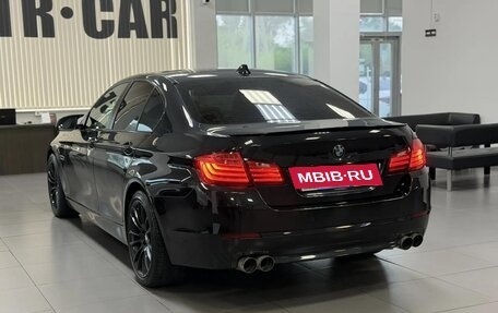 BMW 5 серия, 2014 год, 1 900 000 рублей, 3 фотография
