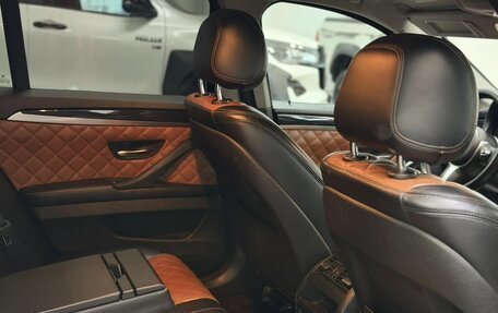 BMW 5 серия, 2014 год, 1 900 000 рублей, 13 фотография