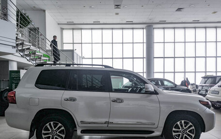 Toyota Land Cruiser 200, 2015 год, 4 250 000 рублей, 8 фотография