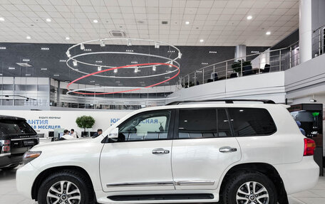 Toyota Land Cruiser 200, 2015 год, 4 250 000 рублей, 12 фотография