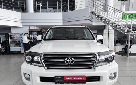 Toyota Land Cruiser 200, 2015 год, 4 250 000 рублей, 4 фотография